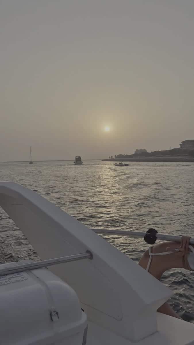 Cozmo Yachts