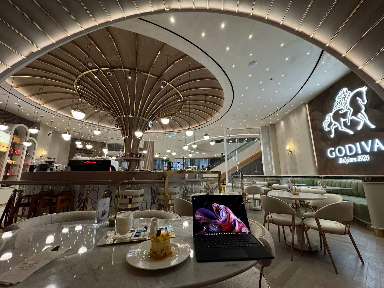Godiva Café