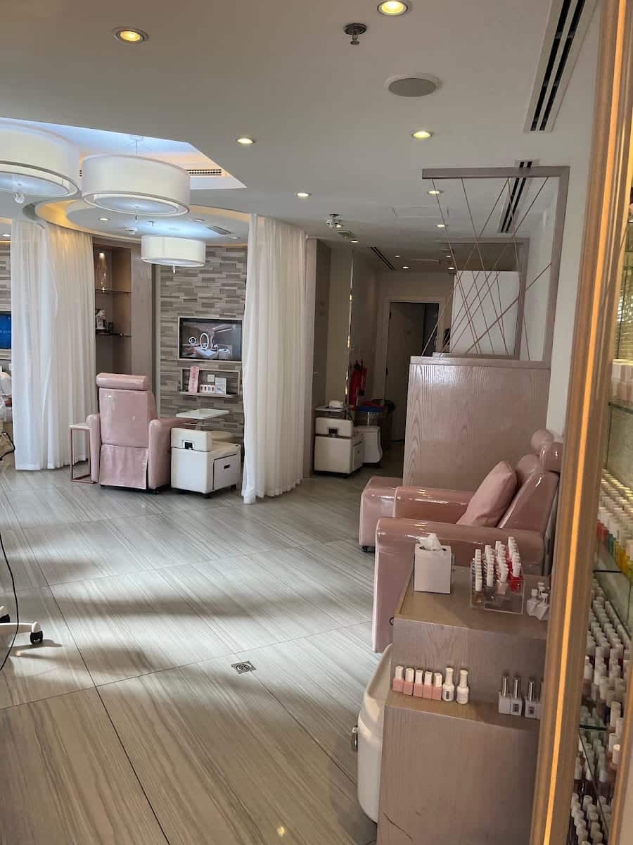 Sisters Beauty Lounge