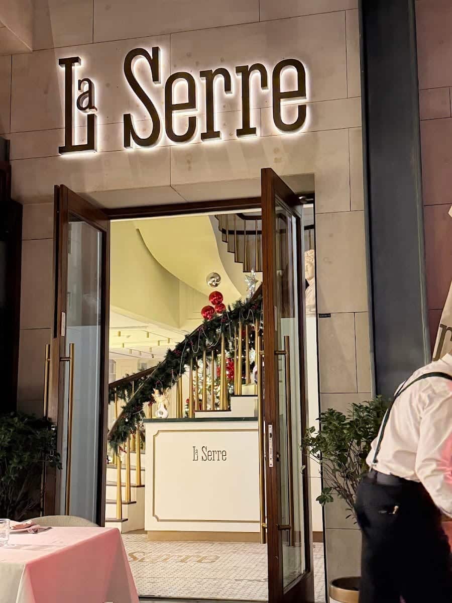 La Serre Bistro & Boulangerie